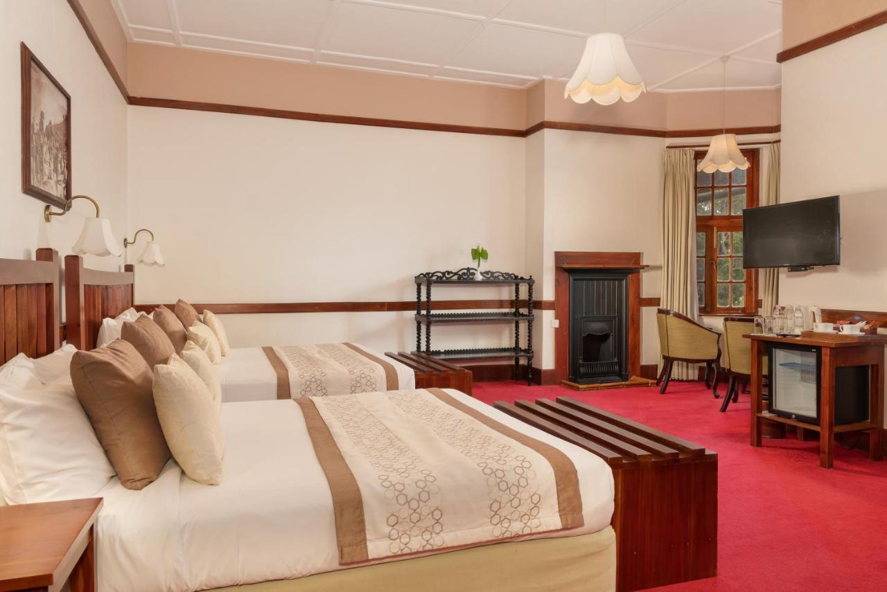 The Grand Hotel - Heritage Grand Нувара-Элия Экстерьер фото